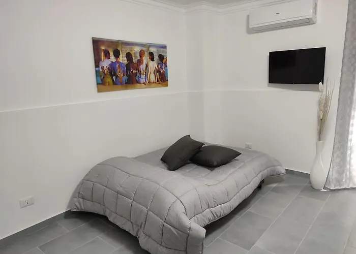 Maya\'S Home
